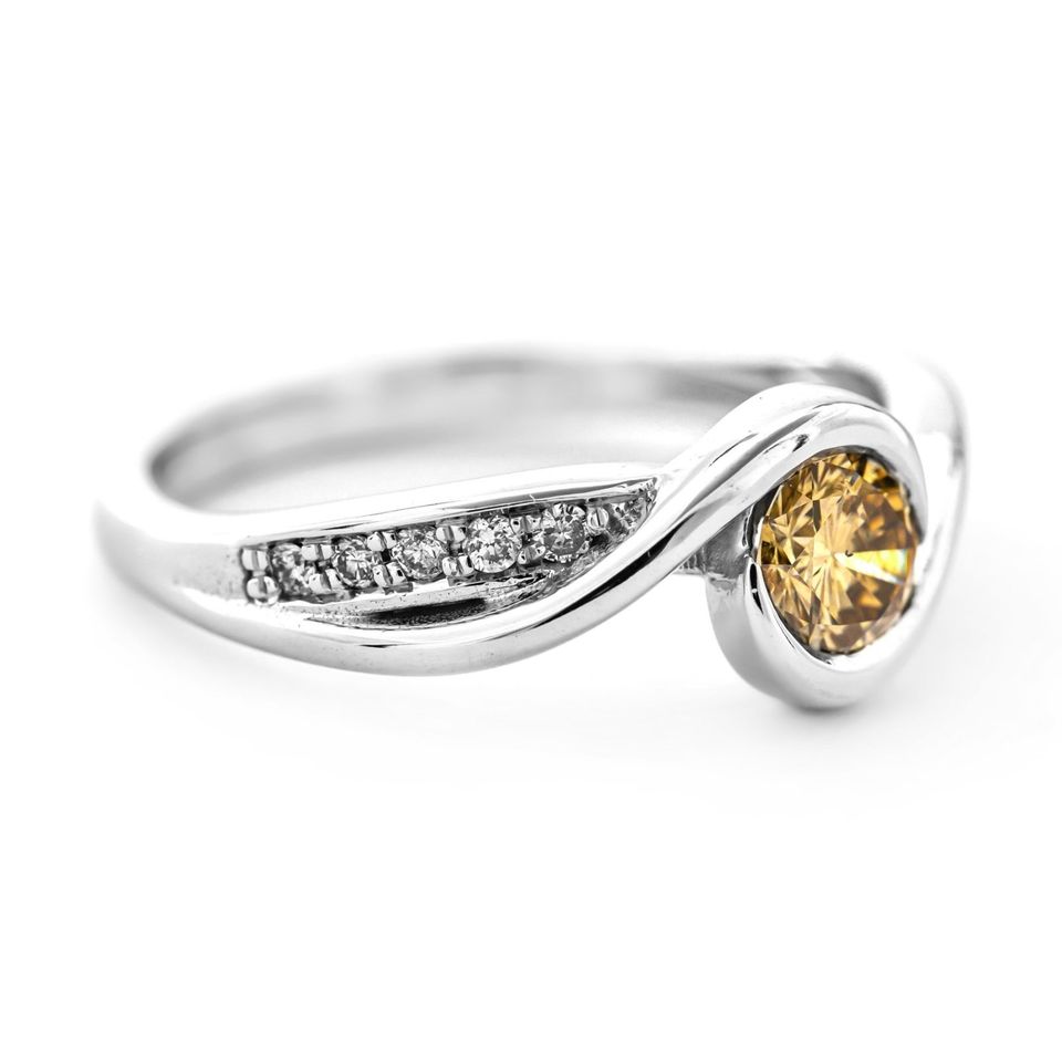 14 kt (585)Weißgold - Ring - 0.48 ct Diamant - 0,10 ct Diamanten in Deggendorf