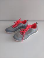 Sneaker, Bequemschuhe in 40 silber-orange Bayern - Krailling Vorschau