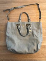 Graue Prada Handtasche Shopper Crossbody Stuttgart - Stuttgart-Mitte Vorschau