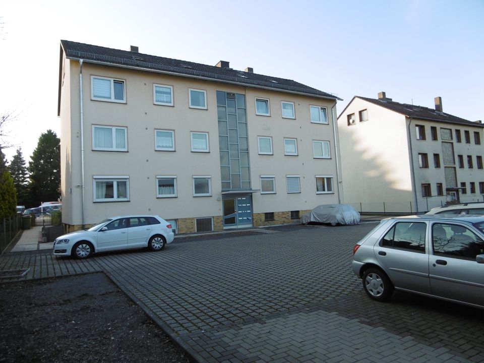 1 ZKB Appartement mit Balkon und EBK in Kassel