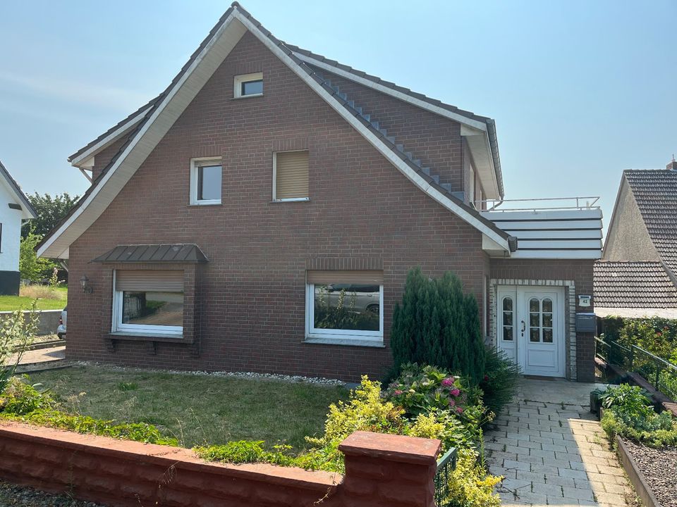 !! VON PRIVAT !! einladendes, flexibles Familienhaus am Waldrand in Hüllhorst
