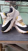 ‼️DAMEN  SNEAKERS/ SPORTSCHUHE ONLY  UNGETRAGEN Düsseldorf - Gerresheim Vorschau
