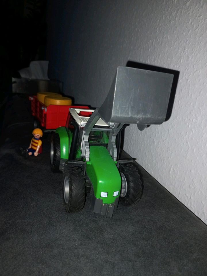 Playmobil traktor 6130 in Bad Vilbel