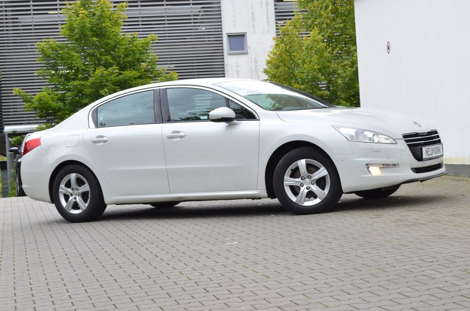 Peugeot 508 Active*KLIMA*TEMPOMAT*XENON/LED*PDC*MULTIF.* in München