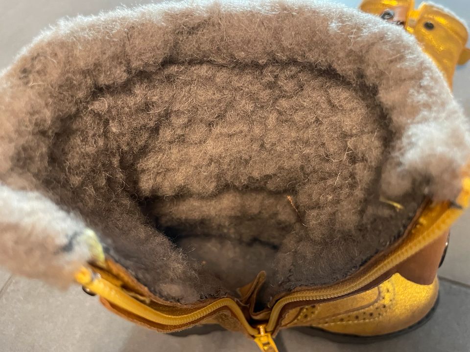 Bisgaard Kinderstiefel Mädchen Winterstiefel 26 gefüttert neu in Maintal