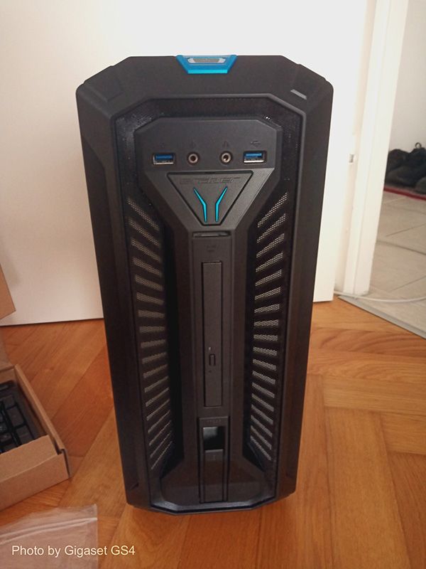 Gaming PC MEDION ERAZER® P67069, gebraucht in Köln