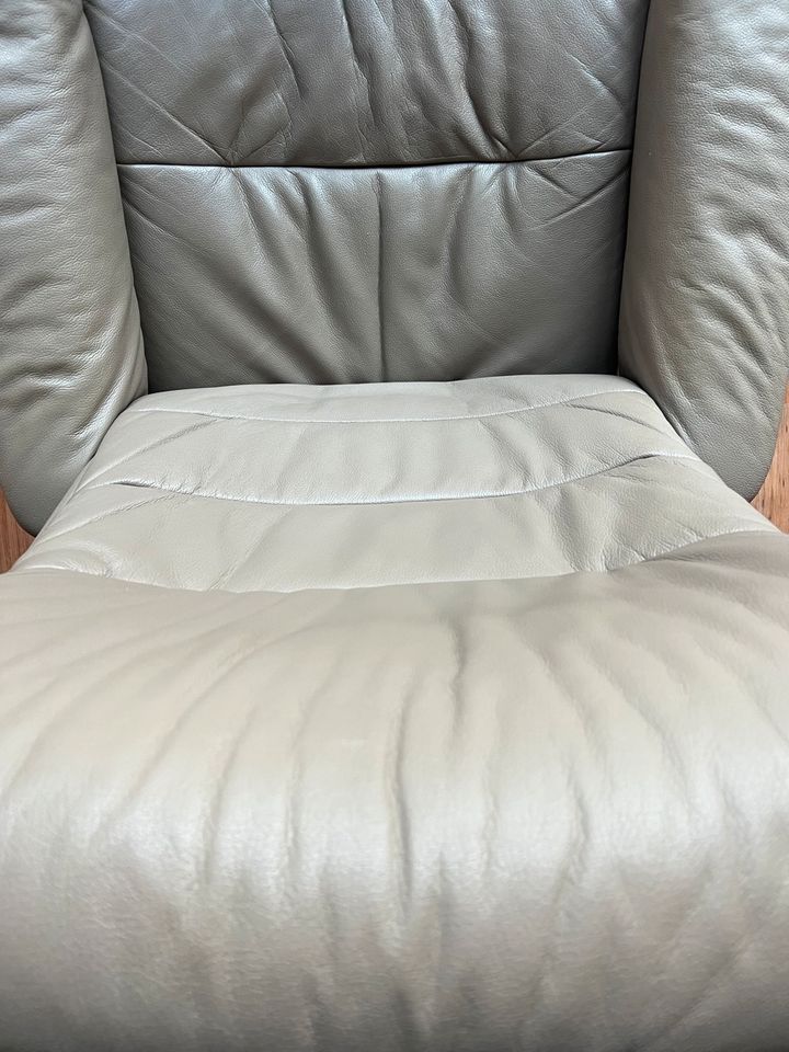 Stressless Sessel mit Hocker Ekornes beige in Nidderau