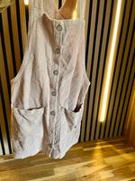 Super schönes Cord Latzkleid Pull&Bear, S Kleid kurz Nordrhein-Westfalen - Unna Vorschau