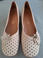 Comfort Ballerinas Gr 8,EU Gr 41-42 beige Velourleder weit bequem Nordrhein-Westfalen - Erkelenz Vorschau