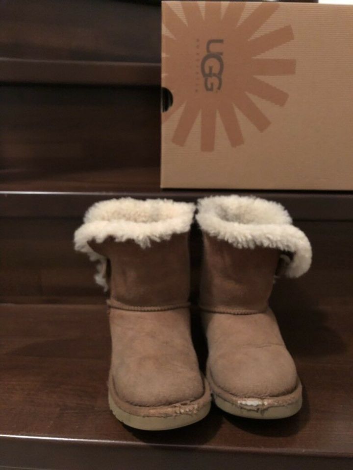 Ugg Boots gr. 31 in München