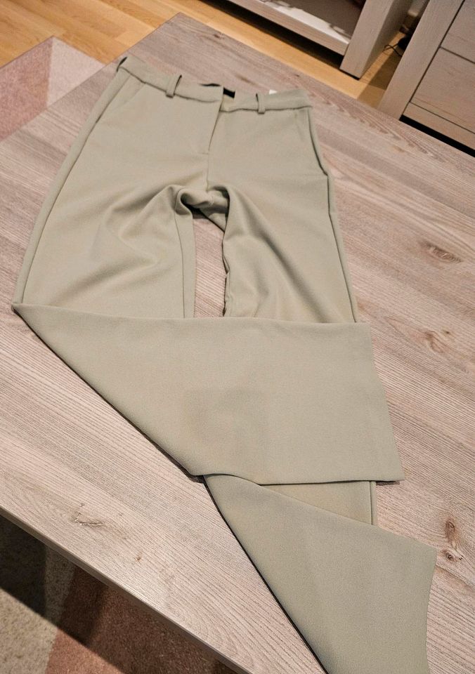 Vero Moda Hose Gr. XS, sehr guter Zustand in Freising