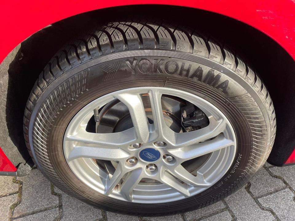 Ford Focus Turnier Scheckheft Gepflegt *Navi*Tempomat in Speyer