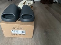 Yeezy Slides Granit 43 Hannover - Mitte Vorschau