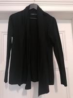 Cardigan schwarz Manguun 34/36 Strickjacke Leipzig - Probstheida Vorschau