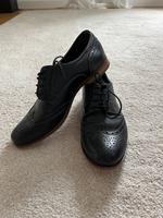 Pier One Damen Budapester Schnürschuhe in schwarz braun Stuttgart - Stuttgart-Ost Vorschau