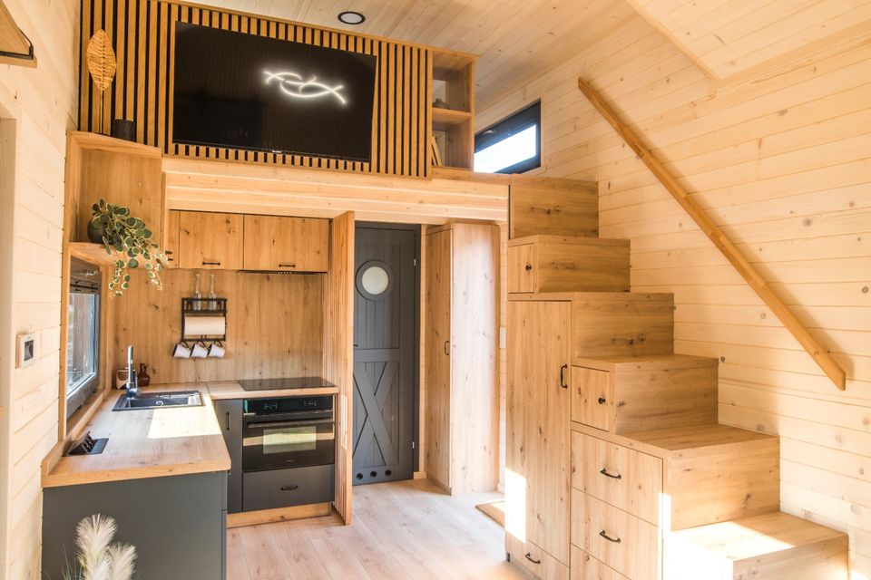 SOFORT VERFÜGBARES Tiny House 9m x 3m nach GEG | 31m² | WÄRMEPUMPE u. Fußbodenheizung! | WINTERFEST | Schlüsselfertig | Mobilheim | Mobilhaus in Fürstenwalde (Spree)