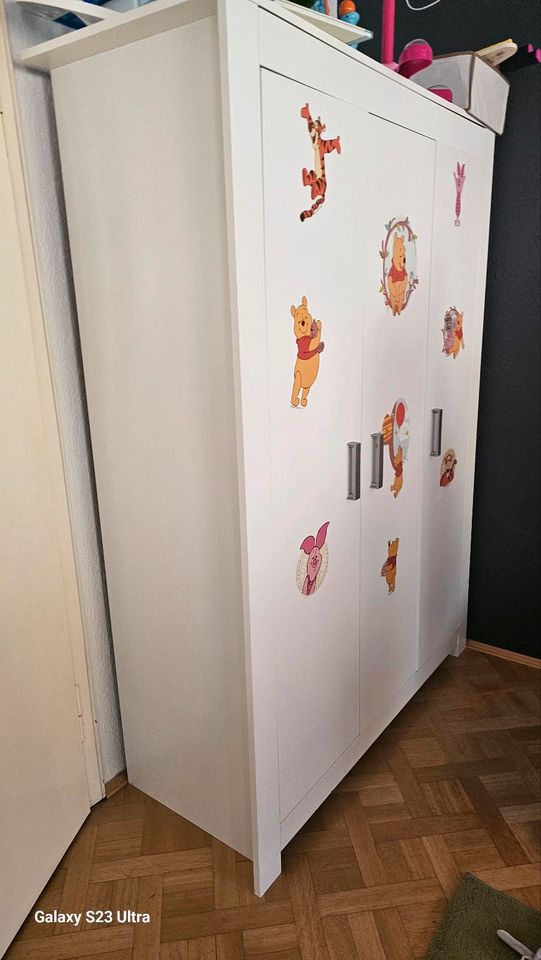 Kleiderschrank kinderzimmer in Schwandorf