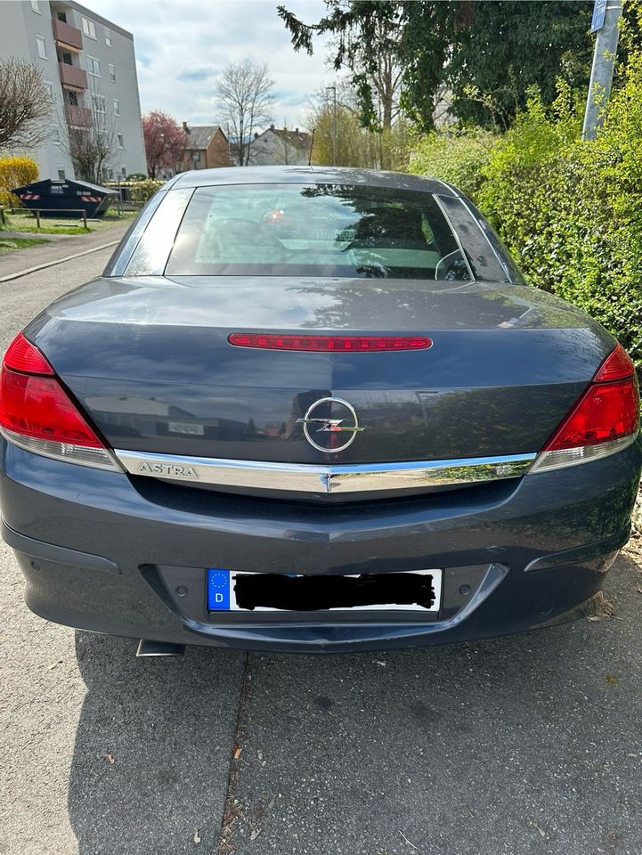 Opel Astra h Twin Top 1.8 - TÜV Neu in Reutlingen