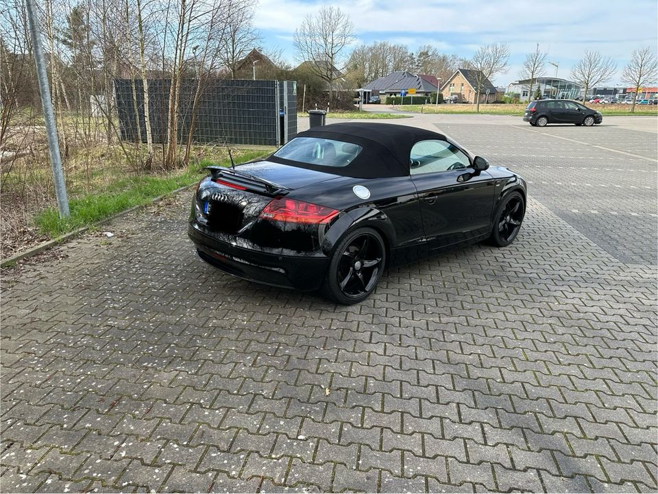 Audi TT Roadster S-Line in Salzbergen