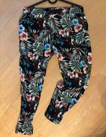 Damen Hose Leggins Jogginghose Gr. 36 Amisu bunt Bayern - Königsbrunn Vorschau