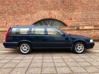 AUTOCATWALK  Volvo V70 Kombi Blau # Edel # Zeitlos Stuttgart - Weilimdorf Vorschau