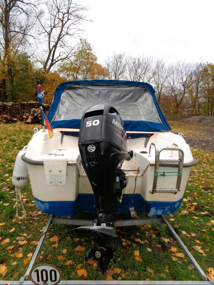 Kajütboot Flipper 515 50/15 PS Aussenborder 4 takt 2015 in Saalfeld (Saale)