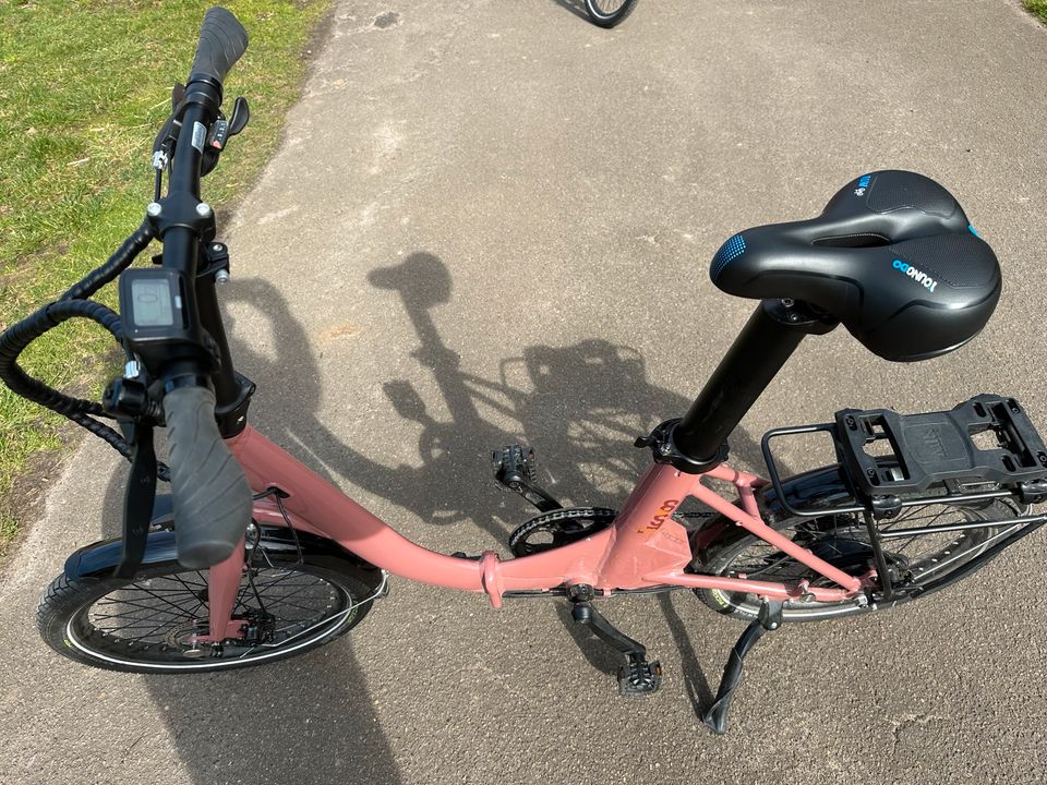 E - Bike Klappend altrosa für Wohnmobil ideal oder im PKW in Balge