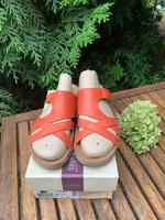 Damensandalen von Clarks, orange, Größe 40 Nordrhein-Westfalen - Oberhausen Vorschau