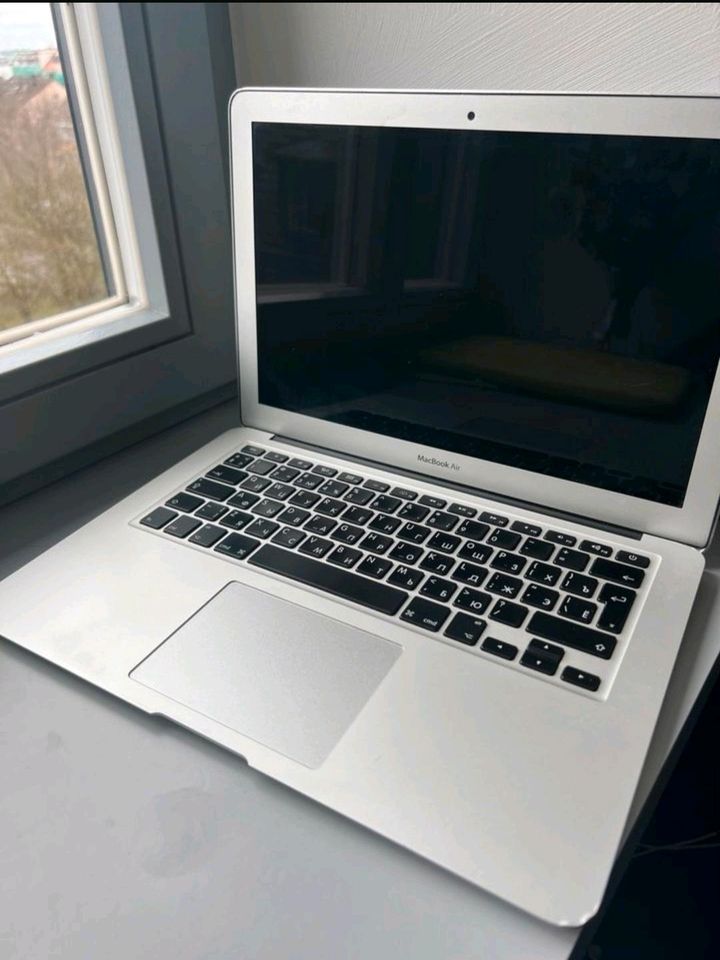 MacBook Air in Lage