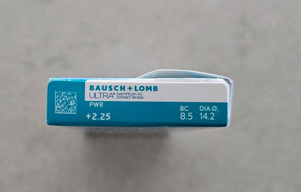 Monatslinsen der Marke Bausch & Lomb Ultra in Dinkelsbuehl
