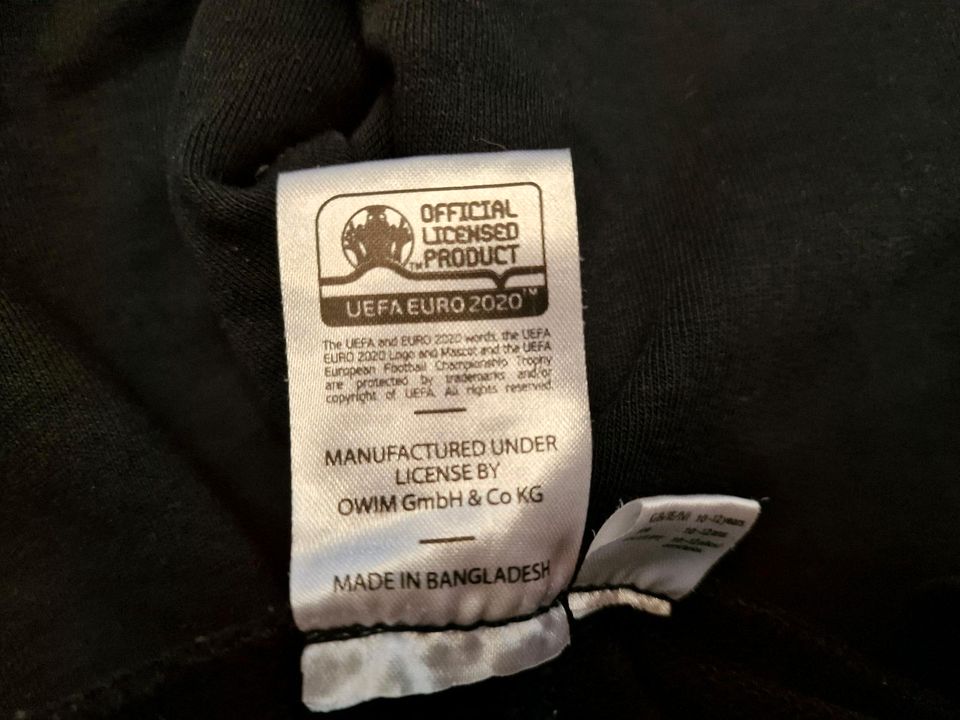 Shorts Kurze Hose Gr. 146/ 152 UEFA in Mertingen