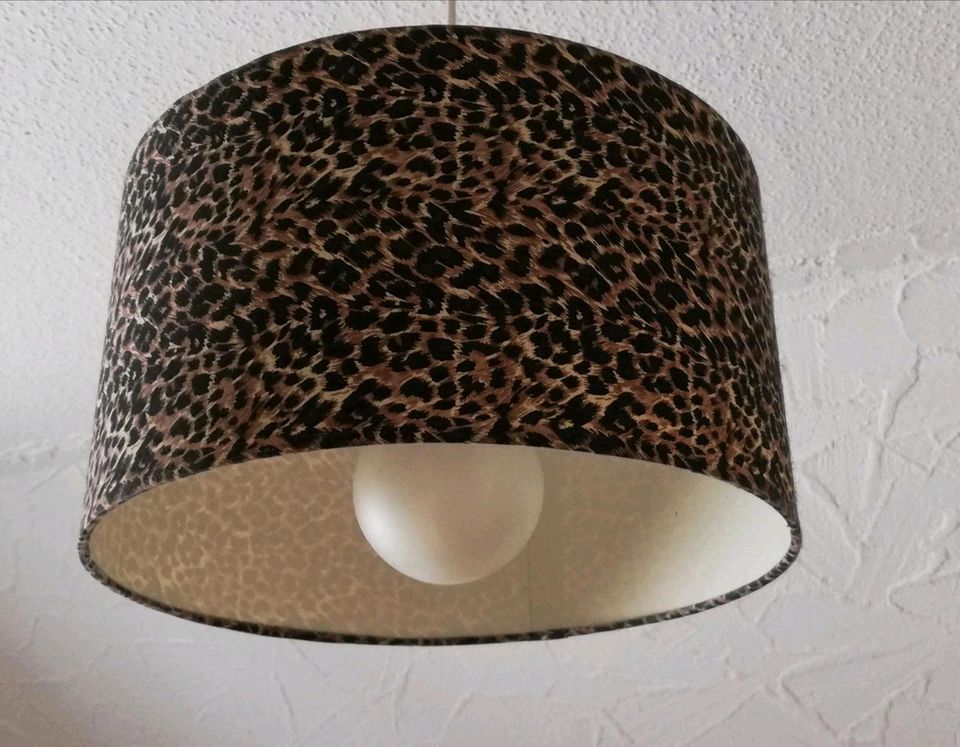 Deckenlampe im Animalprint Reduziert! in Illingen