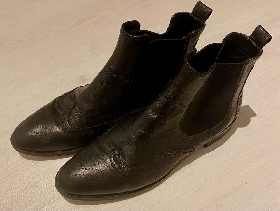 Damen - Stiefeletten, Leder, schwarz Gr 37,5 in Hamburg