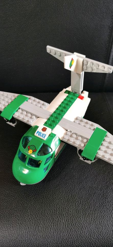 Lego city Polizei Flugzeug 60101 in Wiehl