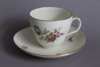 Royal Copenhagen Frijsenborg Kaffeetasse 910-1870 (C3) 15,00€* Frankfurt am Main - Nordend Vorschau