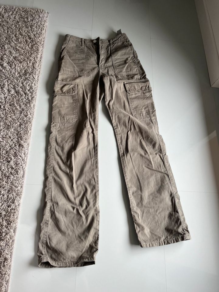 Cargohose Zara Gr 32 Hose Cargo in Bielefeld