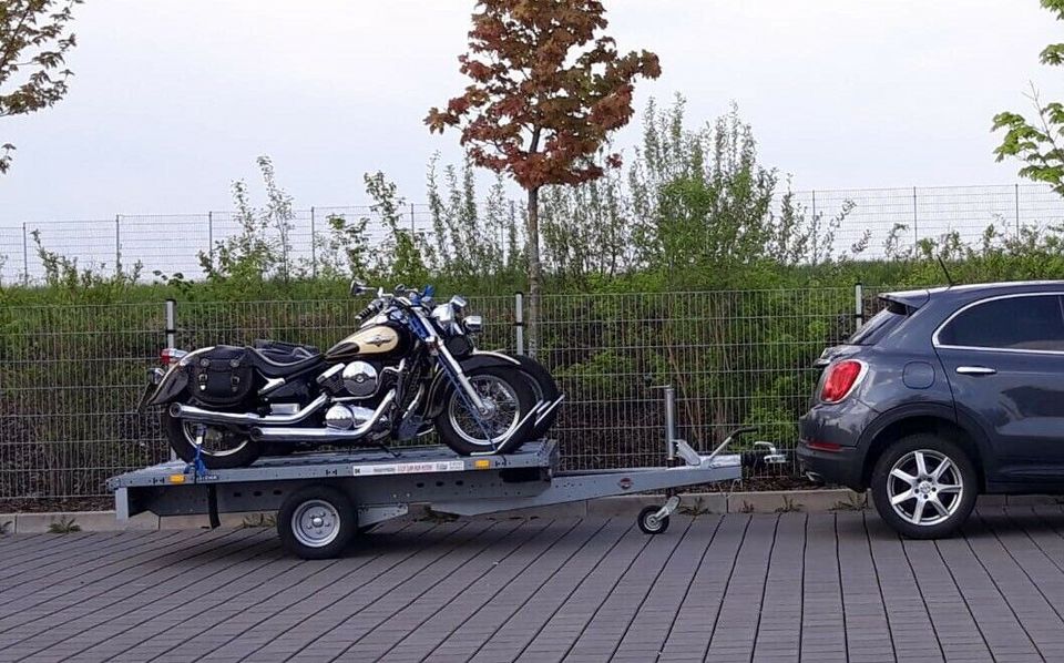 Motorradanhänger 3er Groß zum vermieten leihen mieten !!! in Neudrossenfeld