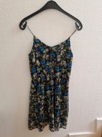 Vero Moda Kleid Blumen schwarz/blau Gr.S Berlin - Steglitz Vorschau