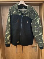 Superdry Jacke in Top Zustand Sachsen - Zwickau Vorschau