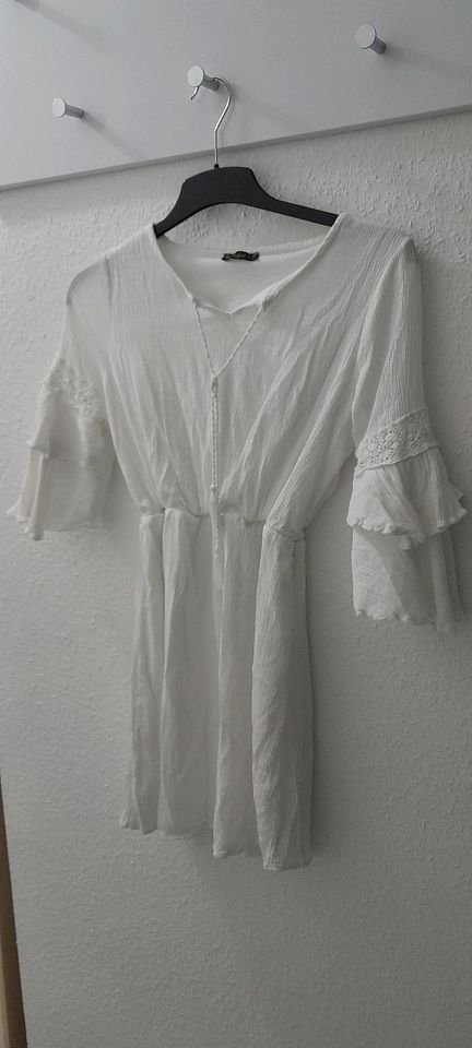 Lustrin weißes Sommerkleid in Petersberg