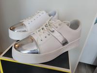 Schuhe / NEU / Sneakers/ Sportschuhe/ Buffalo Kiel - Melsdorf Vorschau