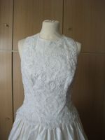 Brautkleid Gr. 38 Farbe creme, Seide/neuwertig Bayern - Bad Wiessee Vorschau