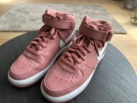 Sneaker Nike Air Größe 40 Baden-Württemberg - Nürtingen Vorschau