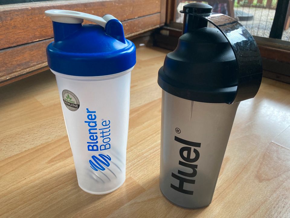 Blender bottle mixer shaker protein cup Becher in Baden-Württemberg -  Schönaich | eBay Kleinanzeigen ist jetzt Kleinanzeigen