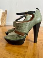 Hugo Boss High Heels Gr. 37 Hessen - Kirchheim Vorschau