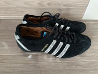 Adidas Schuhe schwarz Gr. 38 (neuwertig) Bayern - Amberg Vorschau