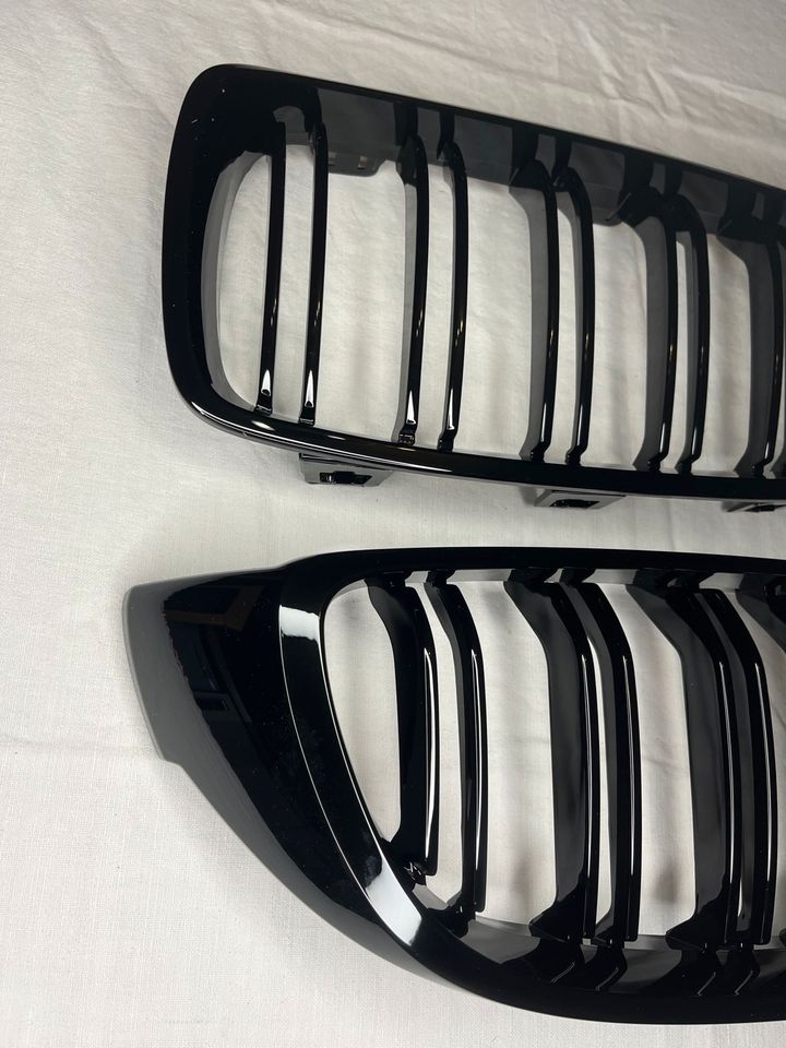 Nieren Grill Doppelsteg BMW 4er F32 F33 F83 F82 Glanz schwarz in Soltau