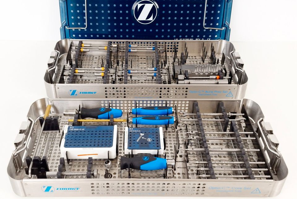 Zimmer Spine Optio-C Core Set + Bone Prep Set Instrument Tray in Paderborn