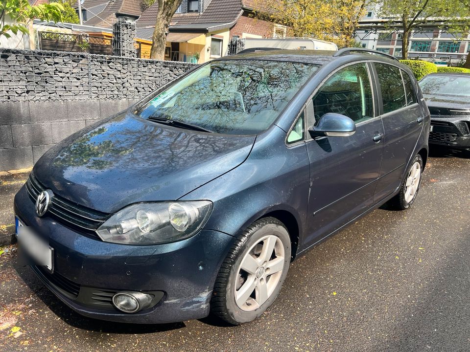 VW Golf 6 Plus 1,6 TDI in Düsseldorf