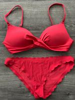 Schöner roter Bikini Sachsen - Chemnitz Vorschau